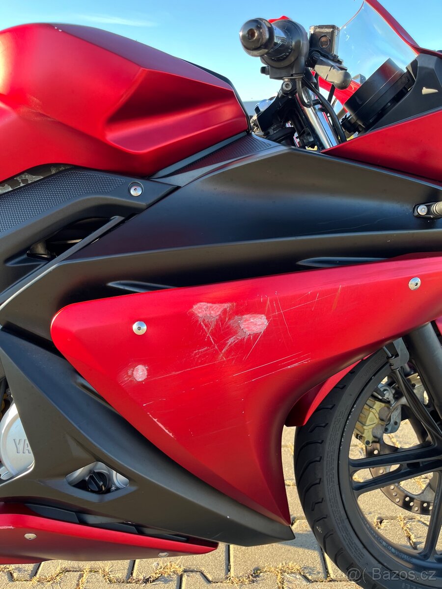 Yamaha YZF R125 - 7