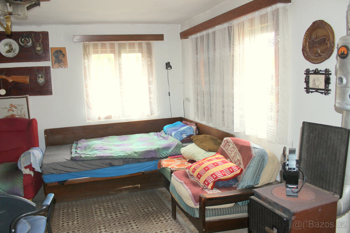 Rekreační domek se stavebním pozemkem v Řevnici - 7