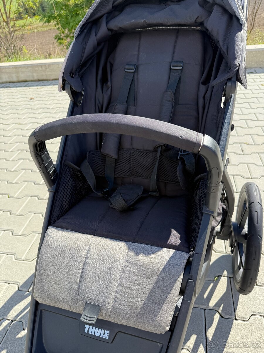 Kočárek Thule Urban Glide 2 bez korby - 7
