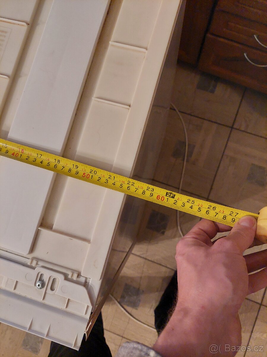 Vestavěná lednice liebher - 7