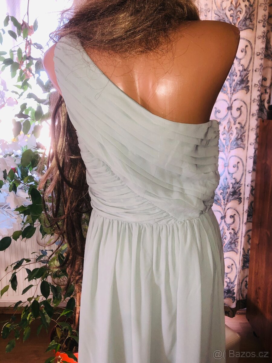 satyH&M # spolecenske# hostnasvatbu# maturitni# plesove - 7