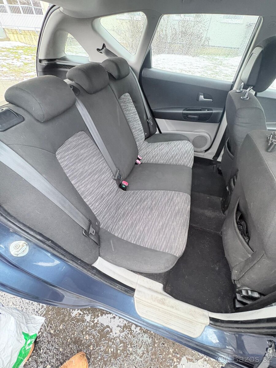 Kia ceed 2007 1,4 benzín - 7