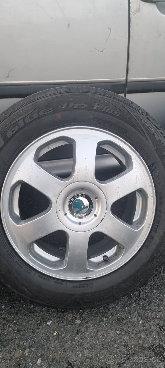 Sada alu disků s pneu - 7