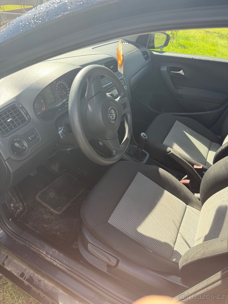 Volkswagen Polo - 7