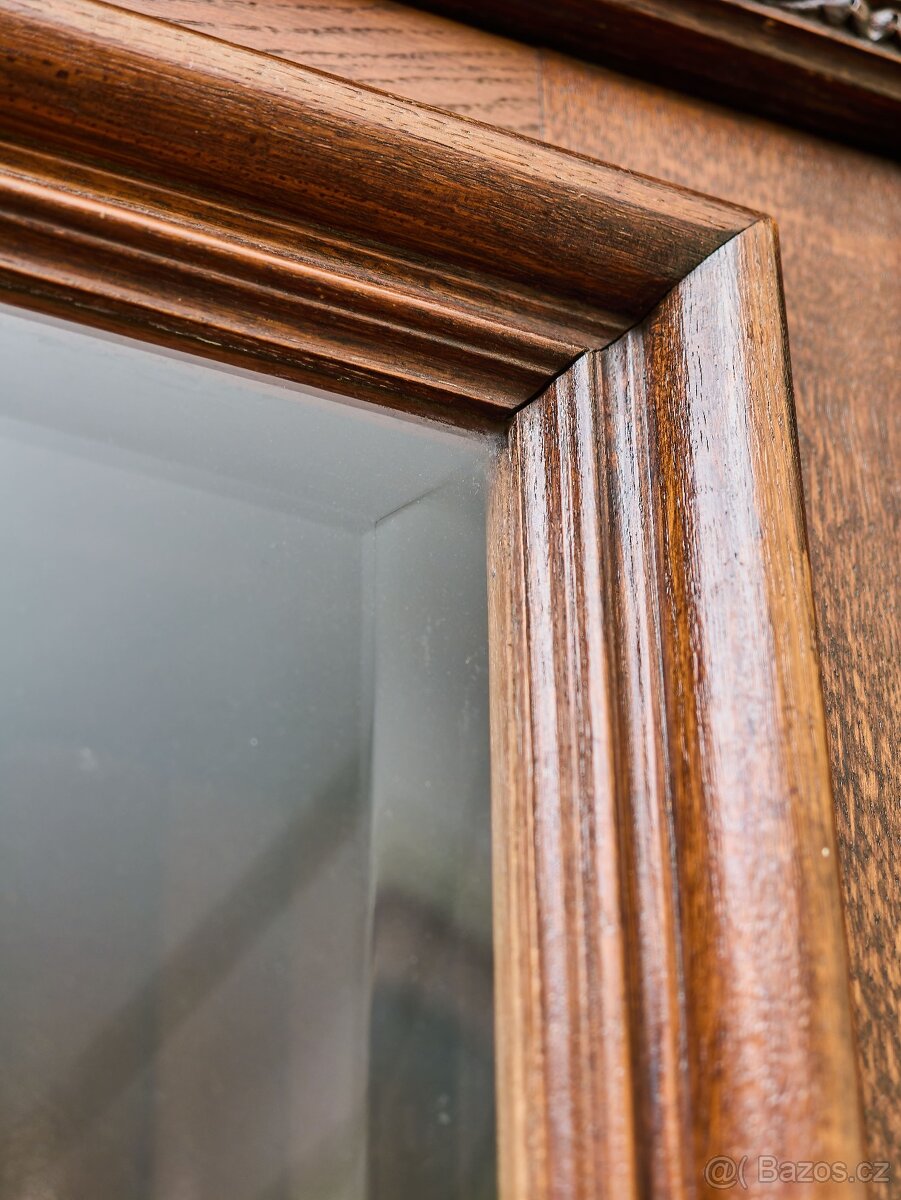 Masivní dubová knihovna v renesančním stylu, 19. století - 7