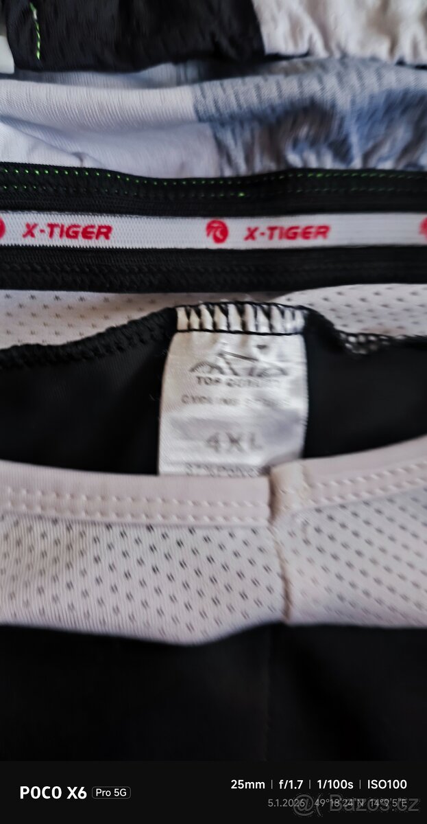 Cyklistické boty a dresy - 7