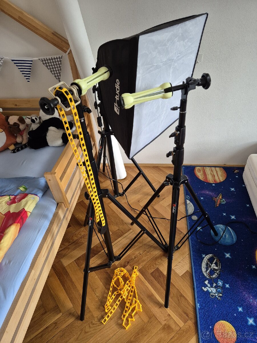 Fotografické studio, stativ, světlo, softbox, foto pozadí - 7