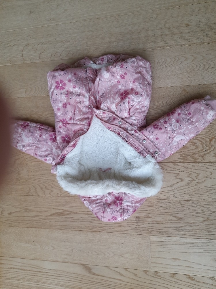 Jarní kabáteky, bundy, teplé vestičky - 7