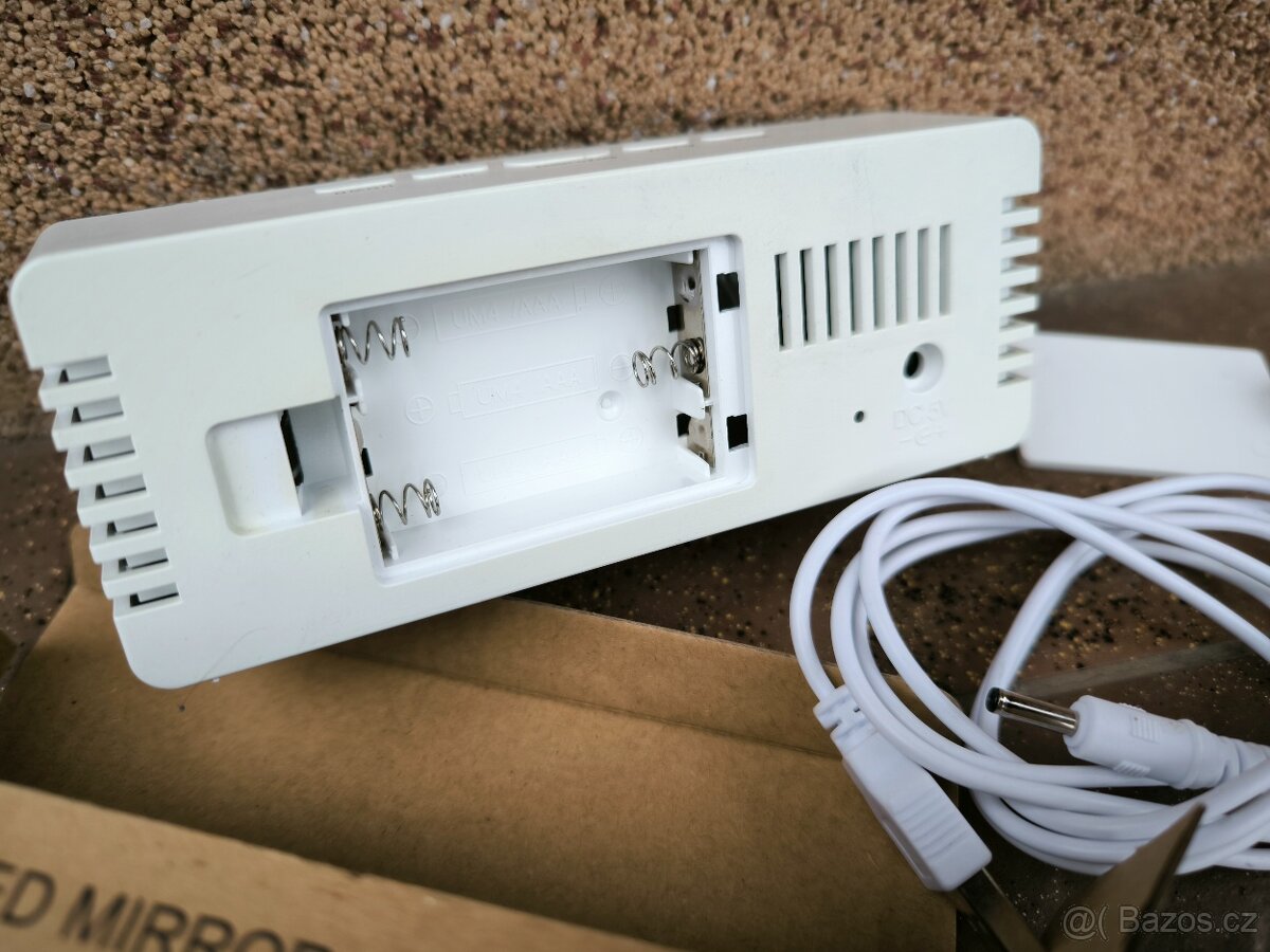 Multifunkční zrcadlové hodiny - 7