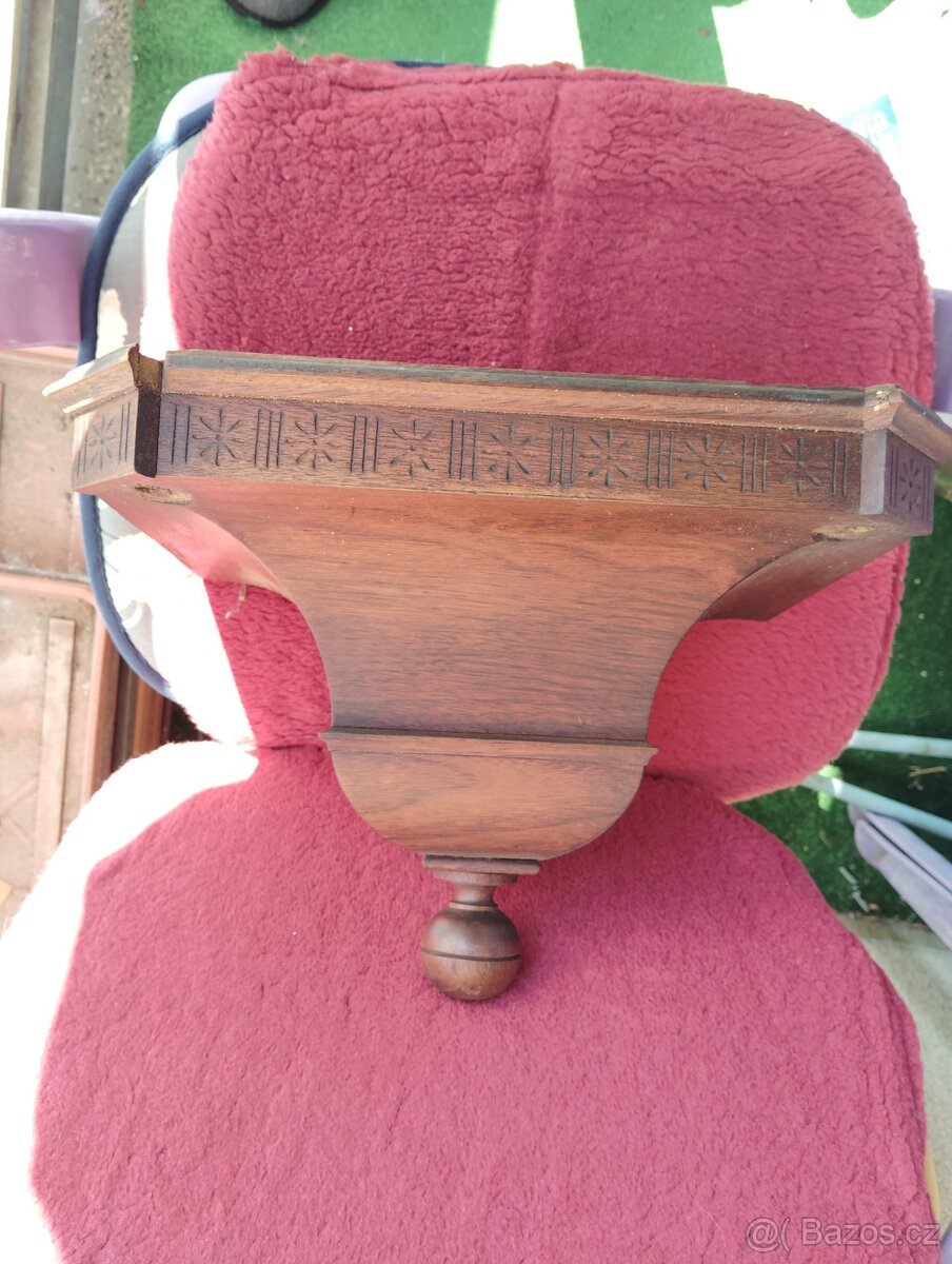 Konzolové dřevěné hodiny.funkční. - 7