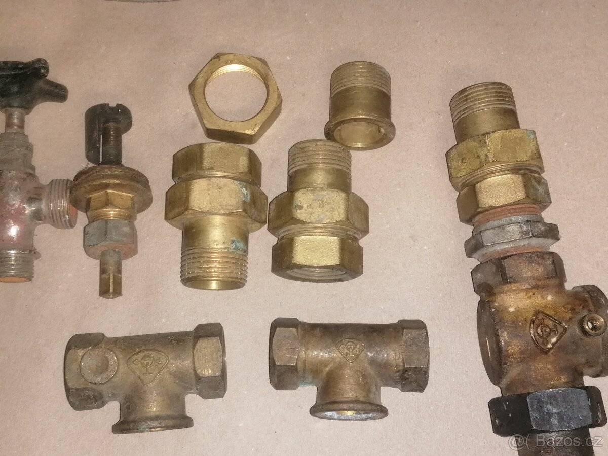 Kohoutky. Uzávěry - 7