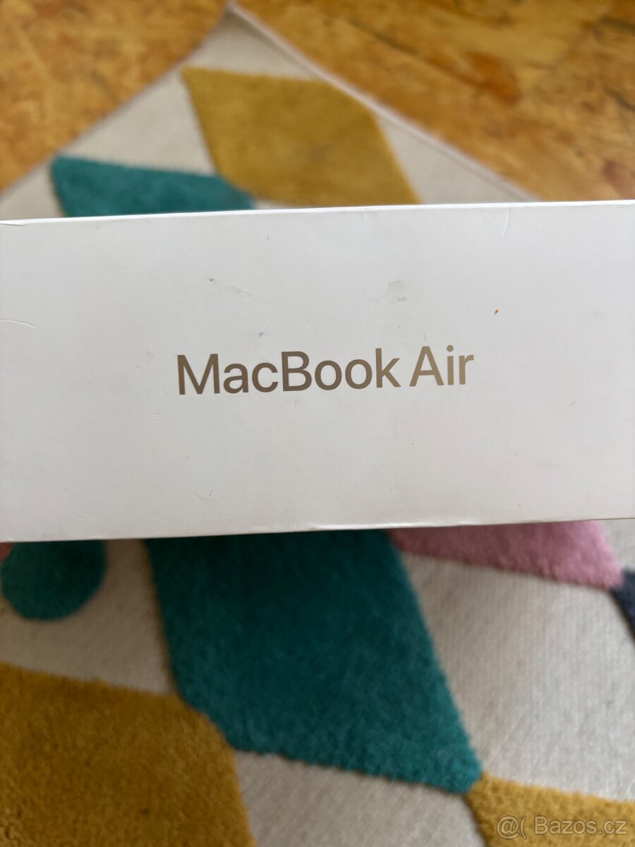 Apple MacBook Air 13 (M4, 2025) - 7