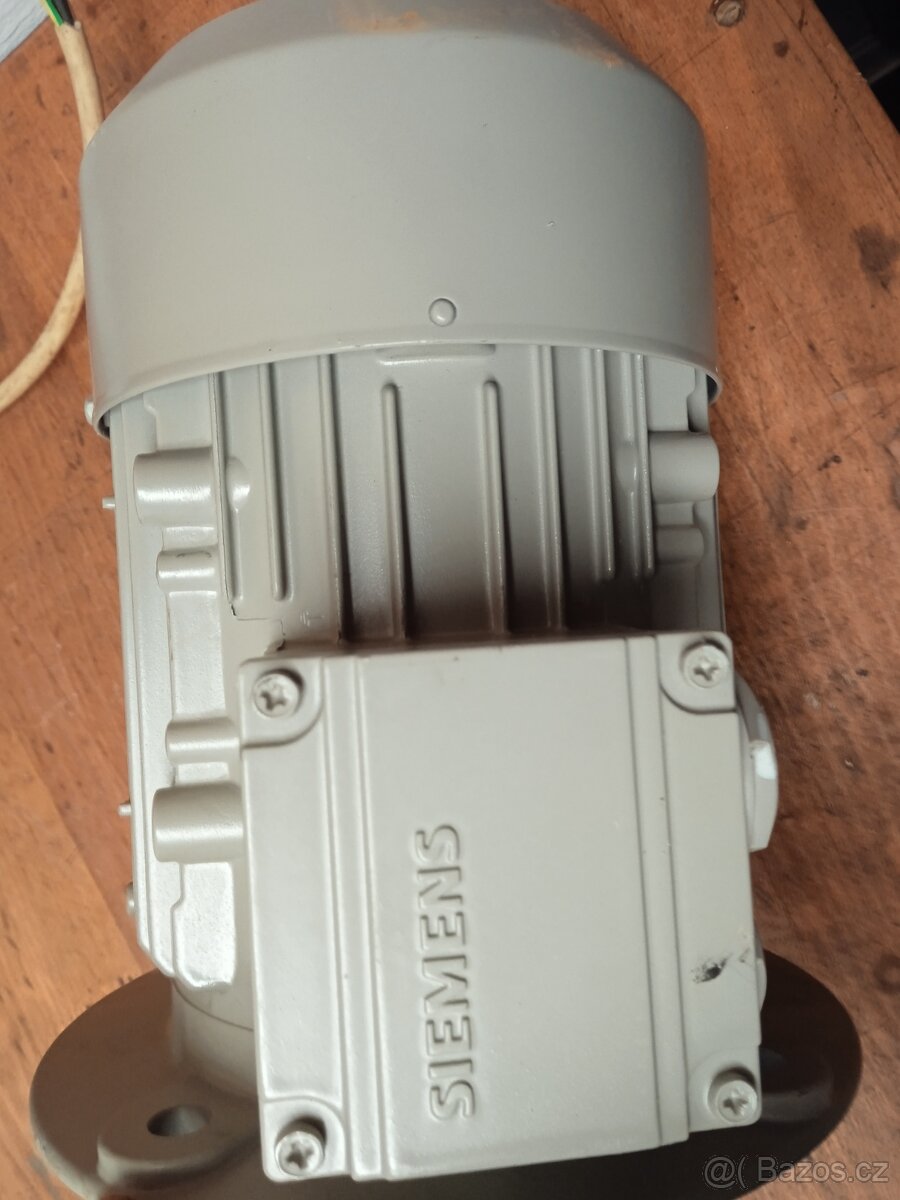 Eletromotor Siemens - 7