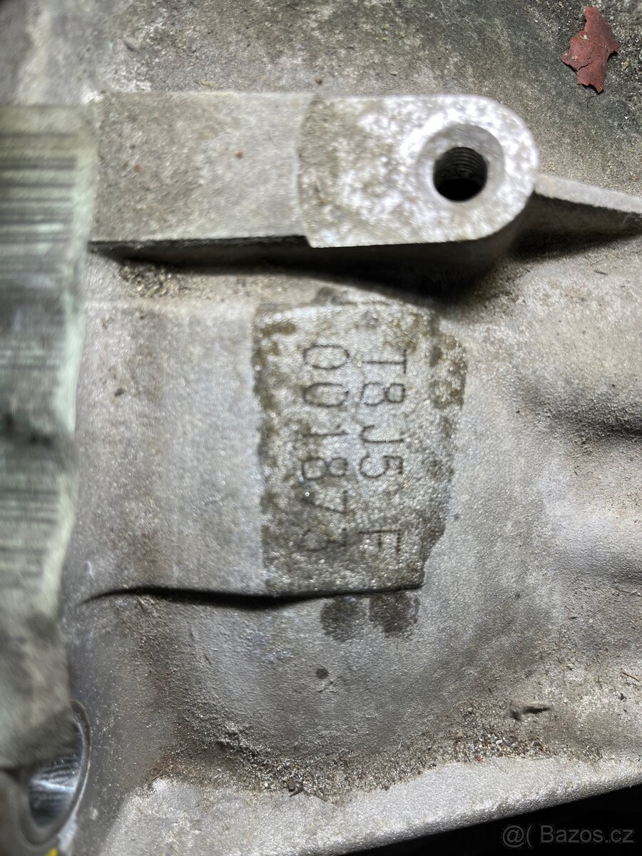 Převodovka Hyundai I30 Kia Ceed T8J5F - 7