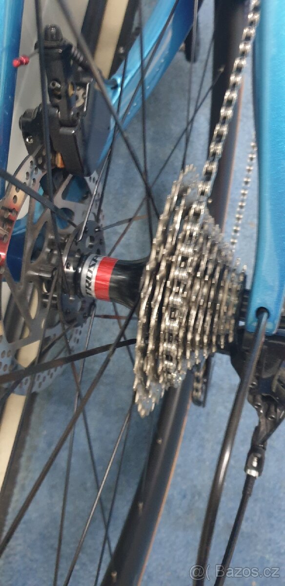 Nové celokarbonové silniční kolo Twitter R10 NOVÉ - 7