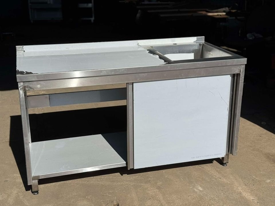 Nerezový stůl s dřezem (délka 100-200cm) - 7