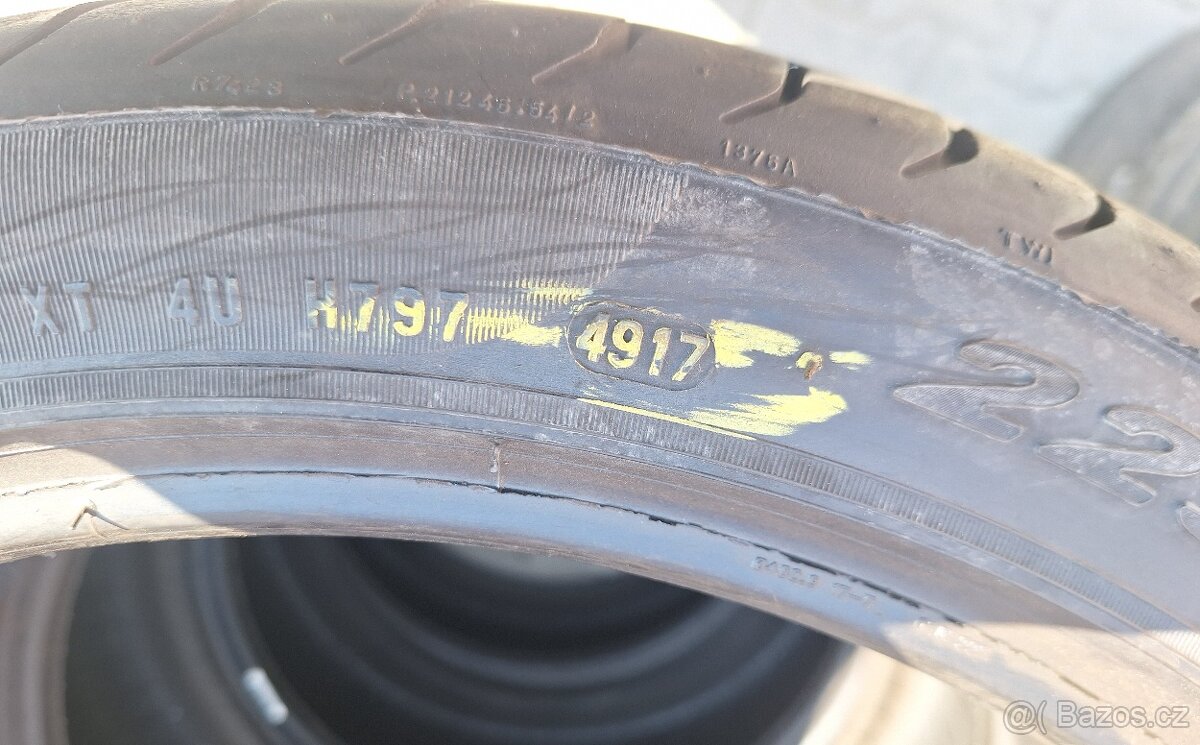 Prodám letní pneu 225/40/18 Pirelli - 7