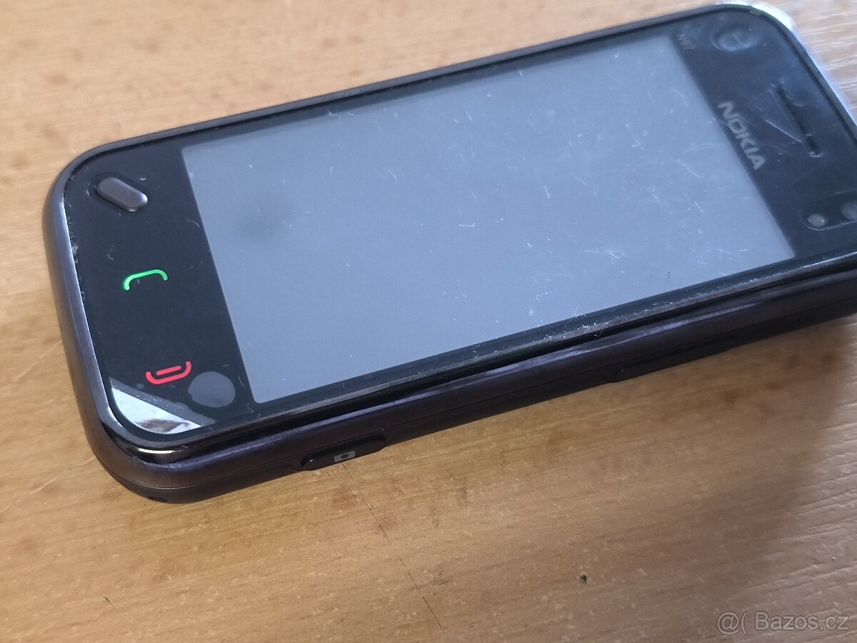 Nokia N97-4 - 7