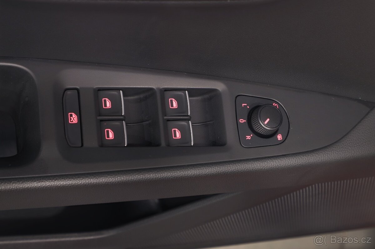 Seat Leon 1.4 TSI 92kW FR-Line Full LED - záruka Autodraft - 7