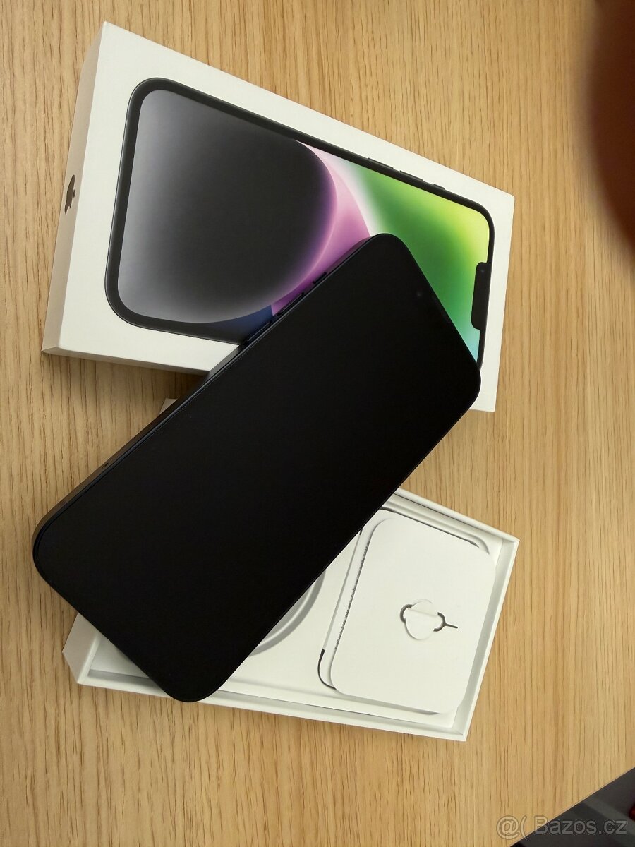 Prodám iPhone 14, 128 GB, midnight - 7