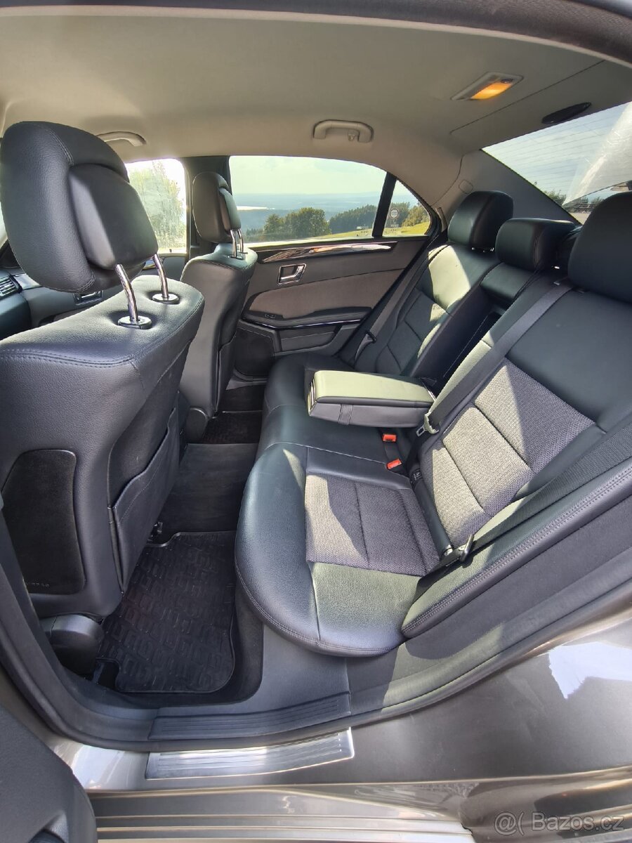 Mercedes E 350 CDI 4MATIC (W212) 170 kW - 7