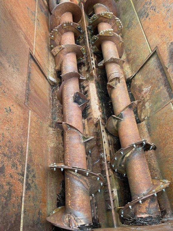 Krmný a míchací vůz LUCLAR ARGON 9,5 m³ - 7