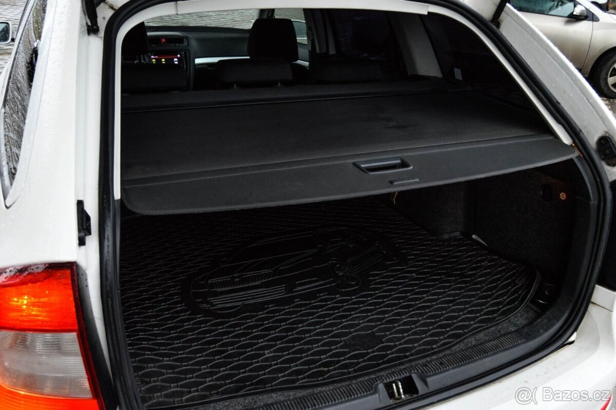 Škoda Octavia Combi 2.0 TDI Ambiente - 7