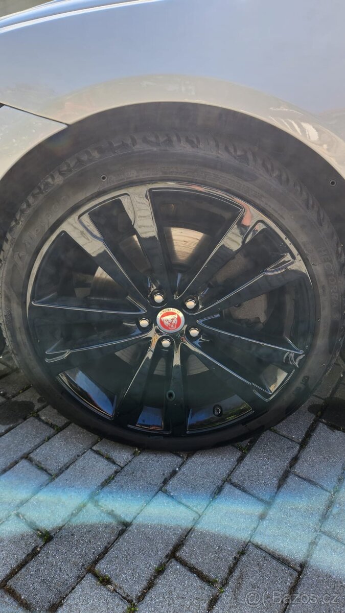 Jaguar XF 3.0 V6 - 7