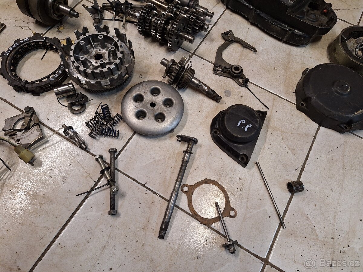 Díly motoru Yamaha DT 125 MX - 7