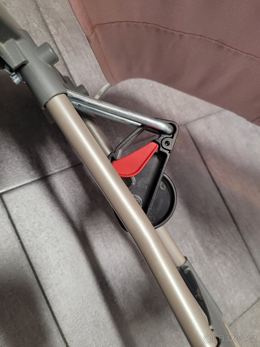 Babybjörn houpátko - 7