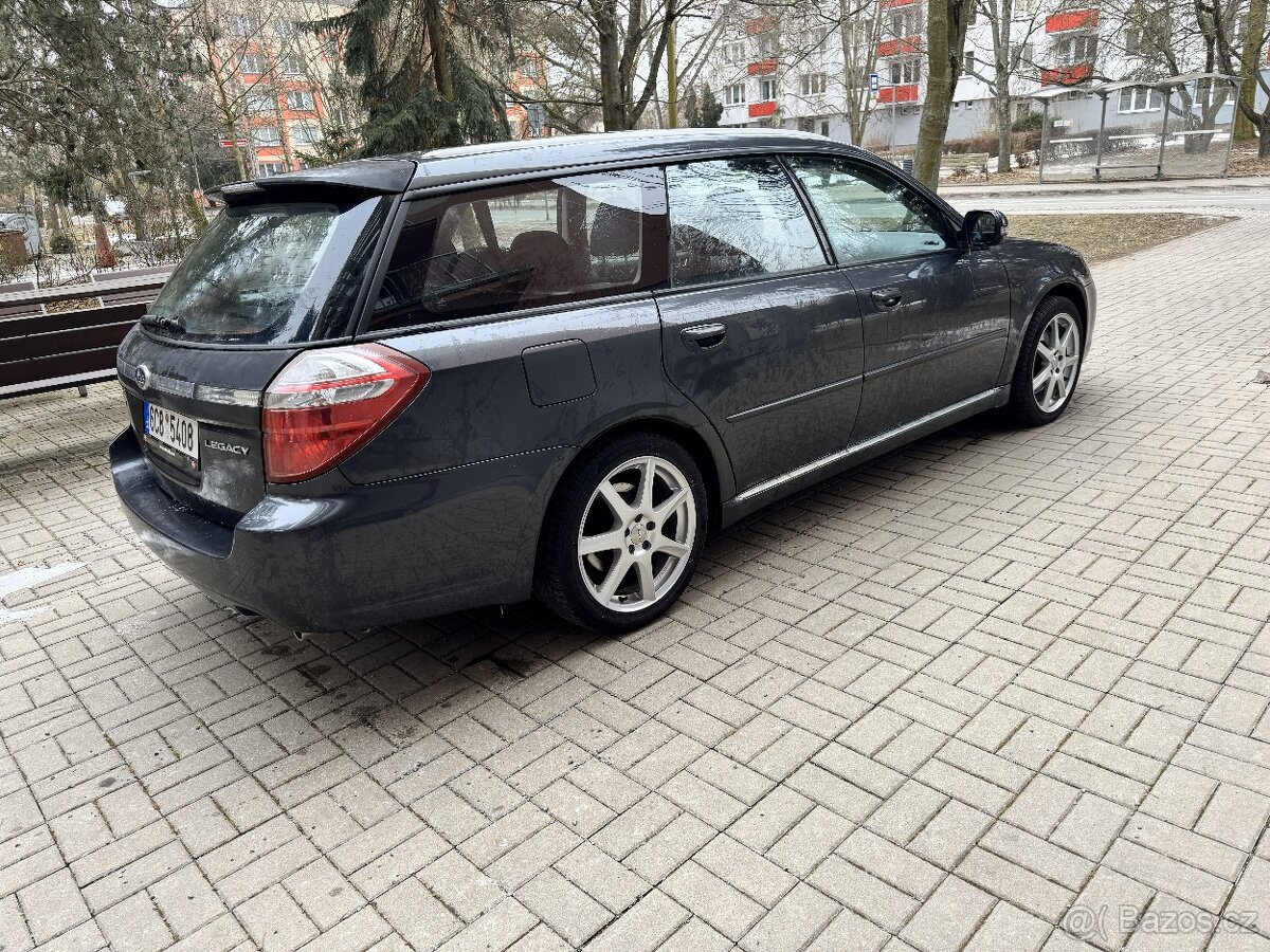 Subaru Legacy 3.0 H6 SI Drive - 7