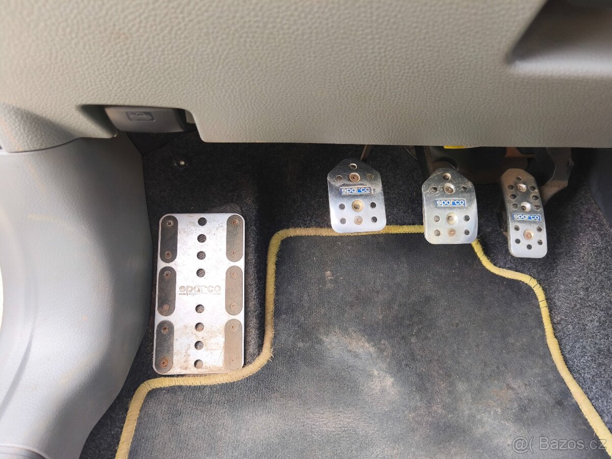 Suzuki SX4 1.9 DDiS WRC r.v. 2008 - 7