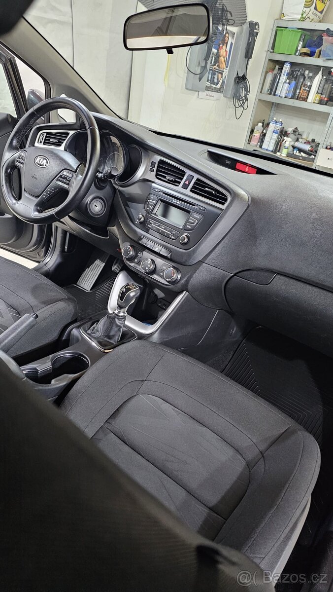 Prodám Kia ceed 1.6crdi sw 2013rv - 7