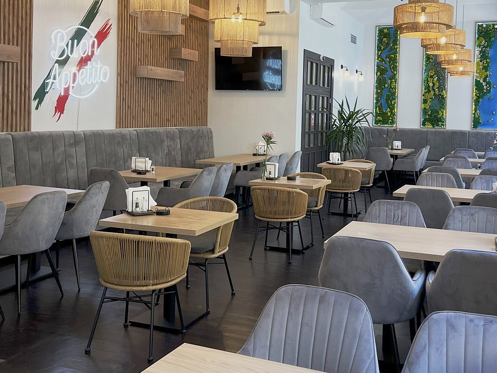 Čalouněné boxy do provozoven - 7