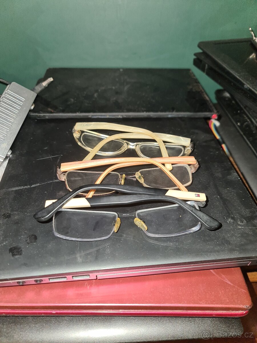 3x dioptricke bryle: Tommy Hilfinger... - 7