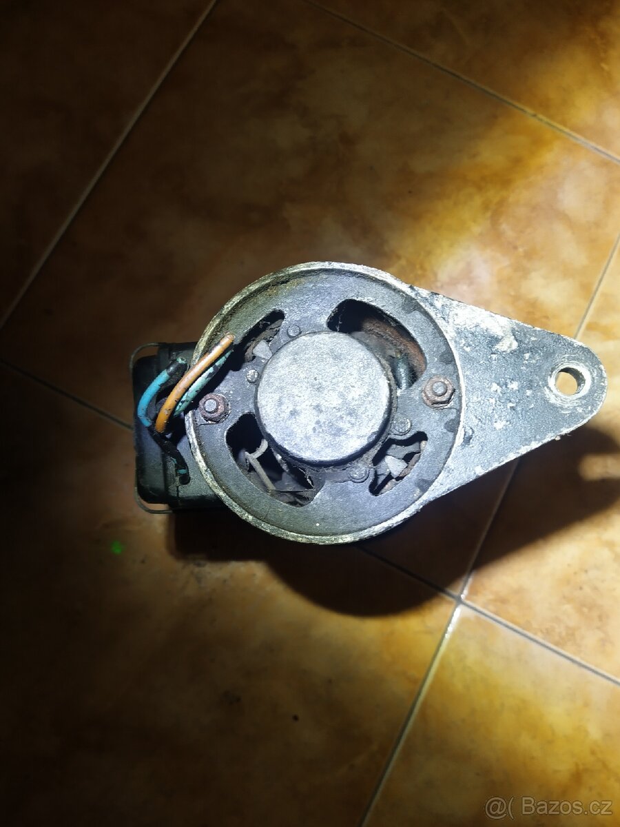 Wartburg 311,312 dynamo 6V - 7