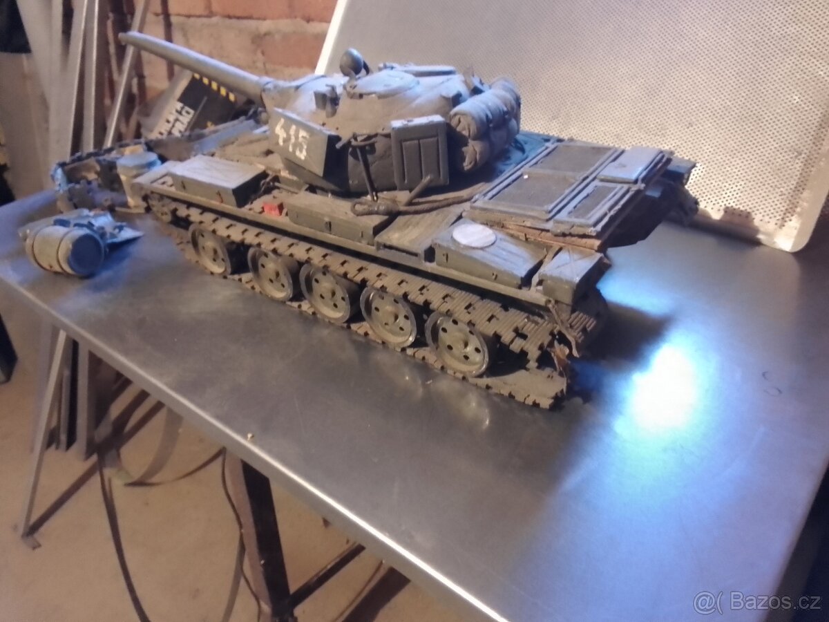 Model tanku T -55 - 7