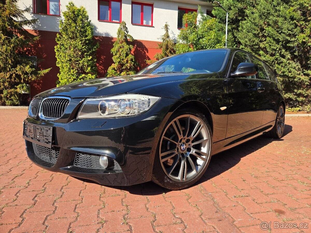 BMW 330i 200kw 6st. Manuál, M-paket,2011,panorama,navi - 7