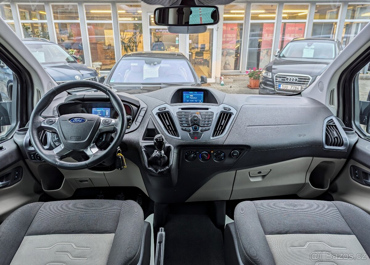 Ford Tourneo Custom TITANIUM 2.2TDCi 114kW 8 MÍST, KAMERA - 7