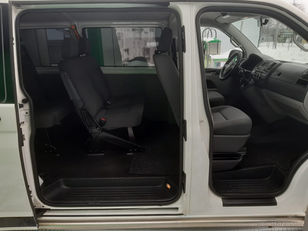 VW Transporter T5 facelift 2,0 ,soft VW 85kw, 2012, 9míst - 7