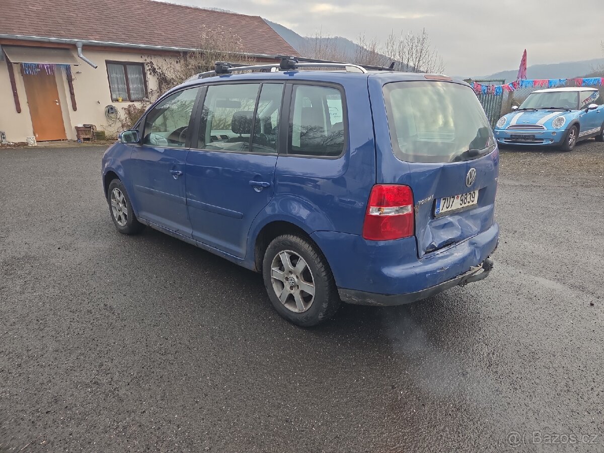 Vaw Touran 1.9tdi - 7