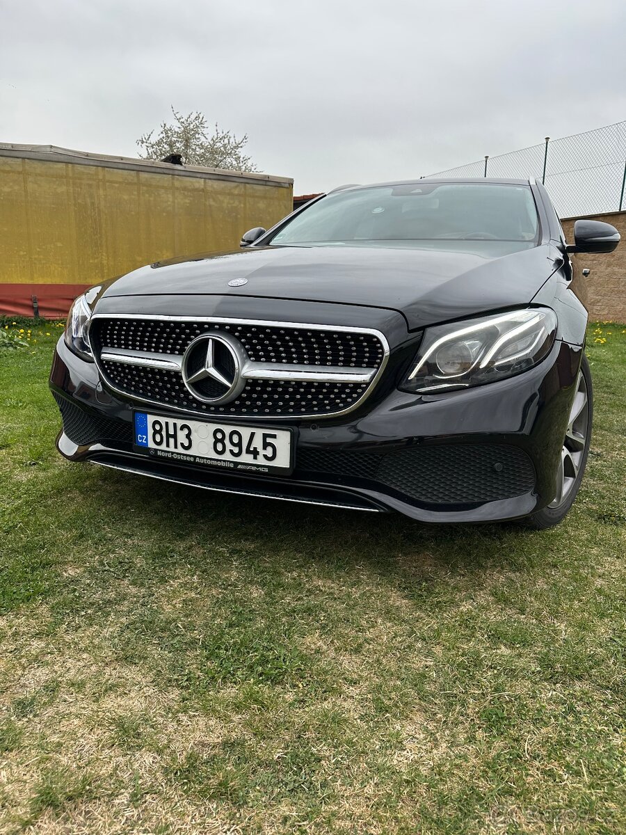 Mercedes-Benz E-class - 7