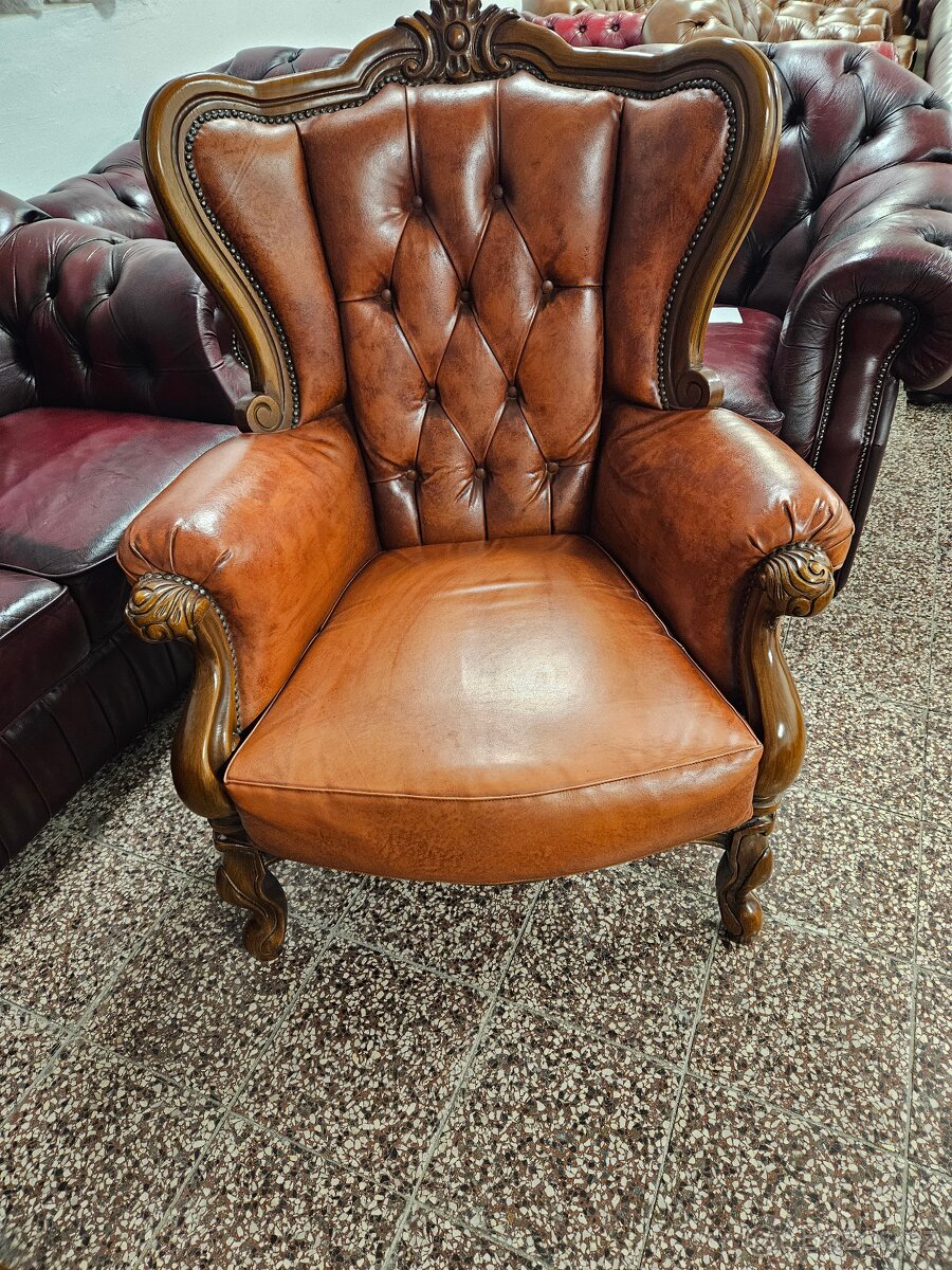 KOŽENÁ SEAČKA V ANGLICKOM ŠTÝLE,V TOP STAVE 3+1+1 - 7