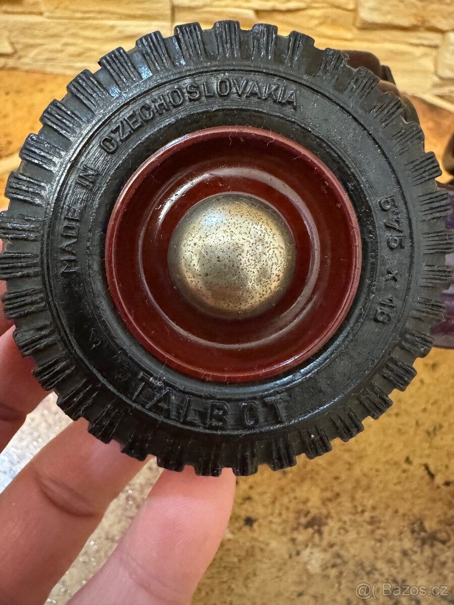 Bakelitové auto č.3 Talbot Šerý - 7