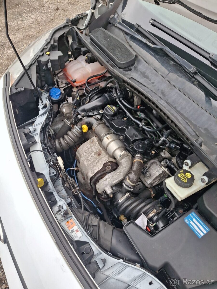 Ford transit Connect 1.6d, 2015, tažné - 7