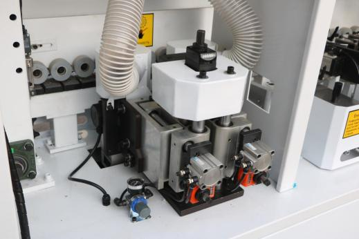 Olepovačka ABS hran . - 7