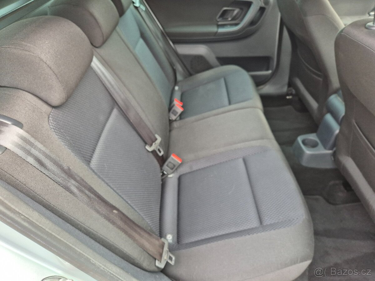 Škoda Fabia II,1.6TDi,77KW,ELEG.KLIMA,VÝHŘEV,KAMERA,ČR,2011 - 7