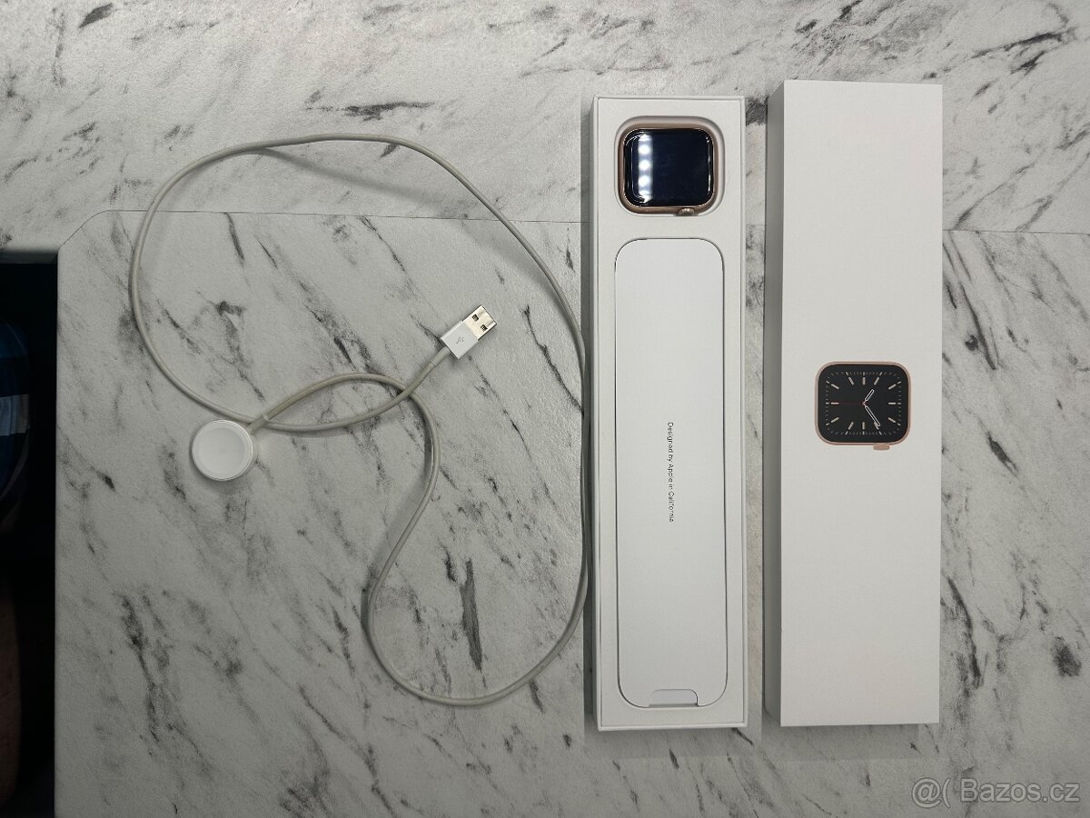 Apple Watch Series 6 44 mm GPS – Gold / Pink Sand, kompletní - 7