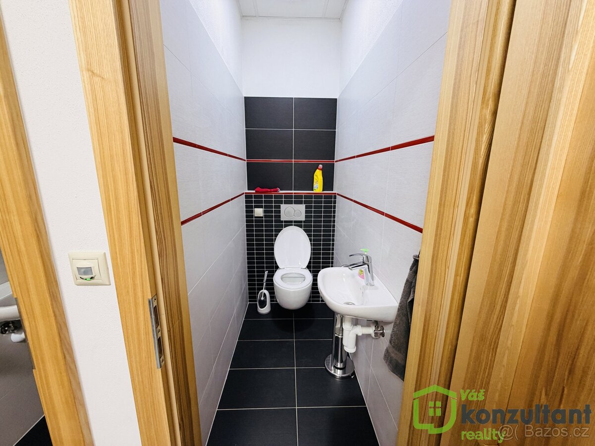 Pronájem kanceláře 155 m², Opava - Předměstí, ev.č. 00931 - 7