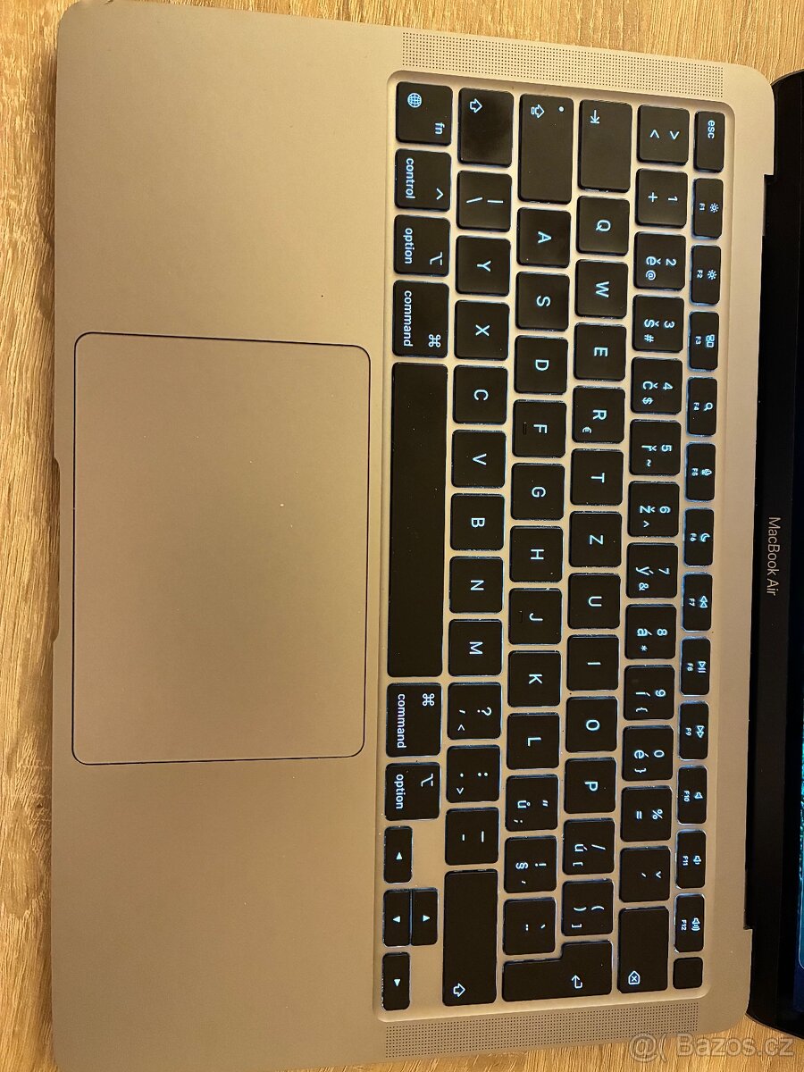 Macbook Air M1 2020 256gb vesmírně šedý - 7